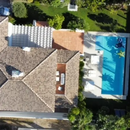 Cortijo Blanco Villa *
