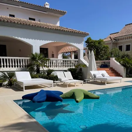 Villa Cortijo Blanco Marbella